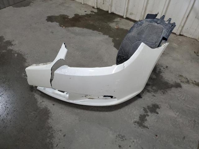 1G4GC5ER2CF319150 - 2012 BUICK LACROSSE Белый фото 12