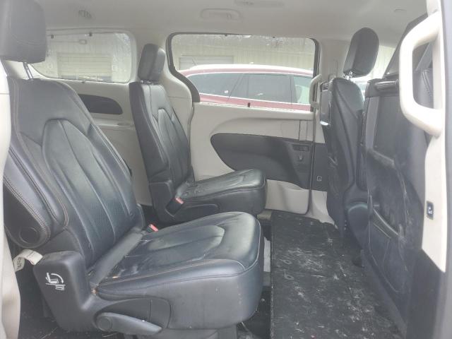 2C4RC1EG1HR584789 - 2017 CHRYSLER PACIFICA TOURING L PLUS SILVER photo 11