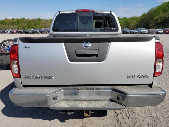 1N6AD0EV7FN704427 - 2015 NISSAN FRONTIER S SILVER photo 6