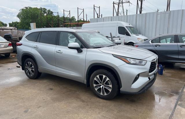 5TDGZRBH4LS503334 - 2020 TOYOTA HIGHLANDER XLE Gümüş foto 1
