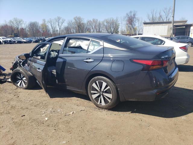 1N4BL4DV6NN304673 - 2022 NISSAN ALTIMA SV GRAY photo 2