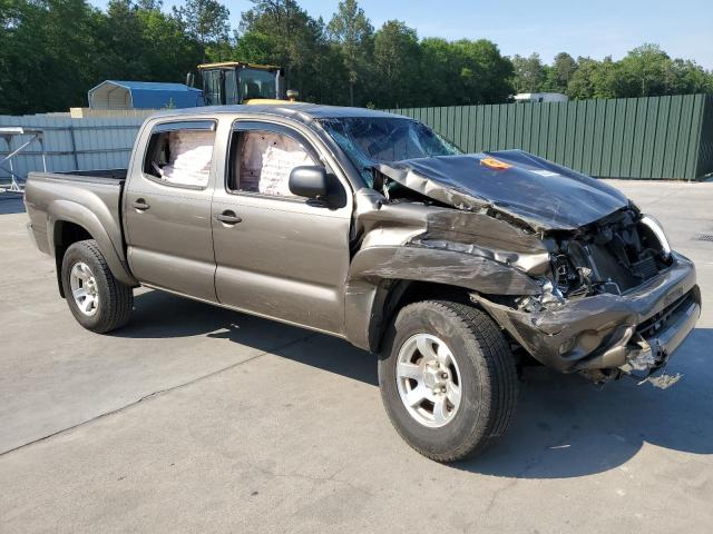 3TMJU4GN5BM112861 - 2011 TOYOTA TACOMA DOUBLE CAB PRERUNNER BROWN photo 4