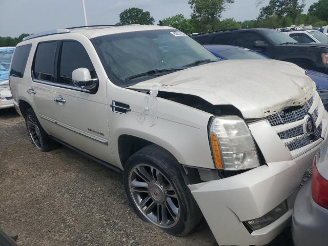 1GYFK63818R245058 - 2008 CADILLAC ESCALADE LUXURY CREAM photo 1