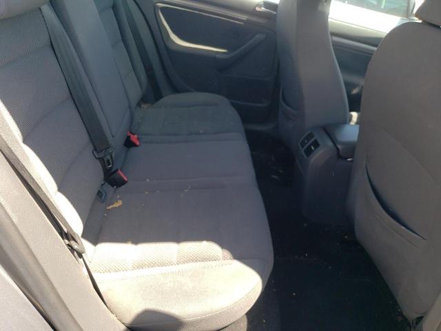 WVWDS71K37W142015 - 2007 VOLKSWAGEN RABBIT GRAY photo 10