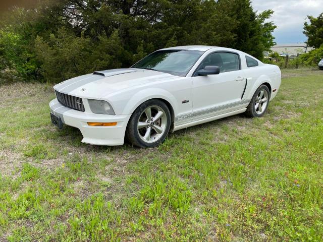 1ZVHT82HX75304300 - 2007 FORD MUSTANG GT WHITE photo 2