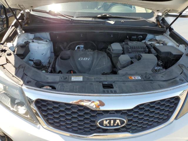 5XYKT3A63DG367334 - 2013 KIA SORENTO LX WHITE photo 11