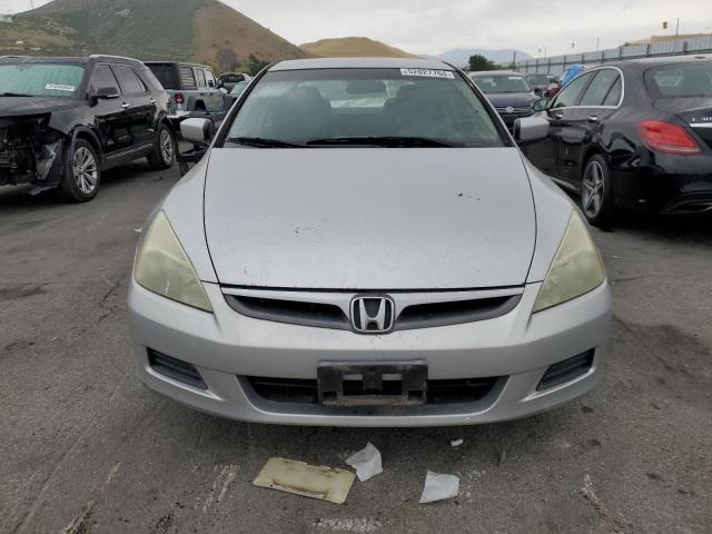 1HGCM66427A102484 - 2007 HONDA ACCORD SE SILVER photo 5