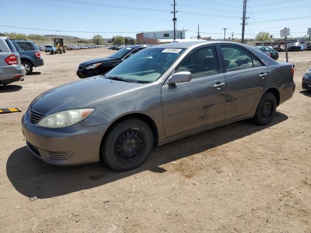 4T1BE30K95U594175 - 2005 TOYOTA CAMRY LE GRAY photo 1