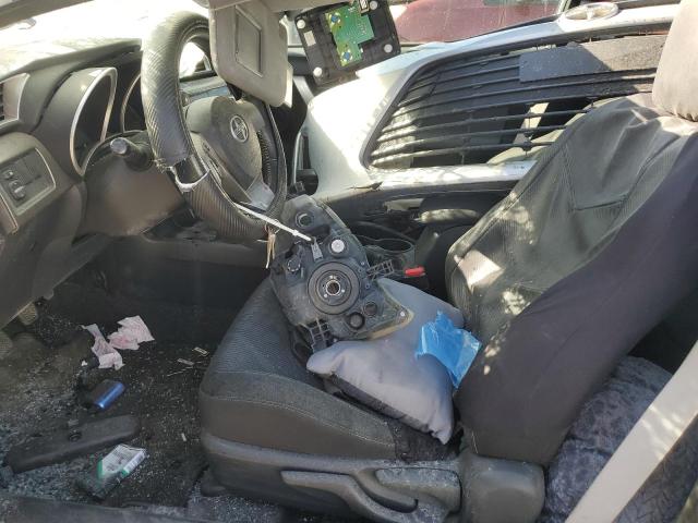 JTKJF5C79E3069003 - 2014 TOYOTA SCION TC Gümüş foto 7