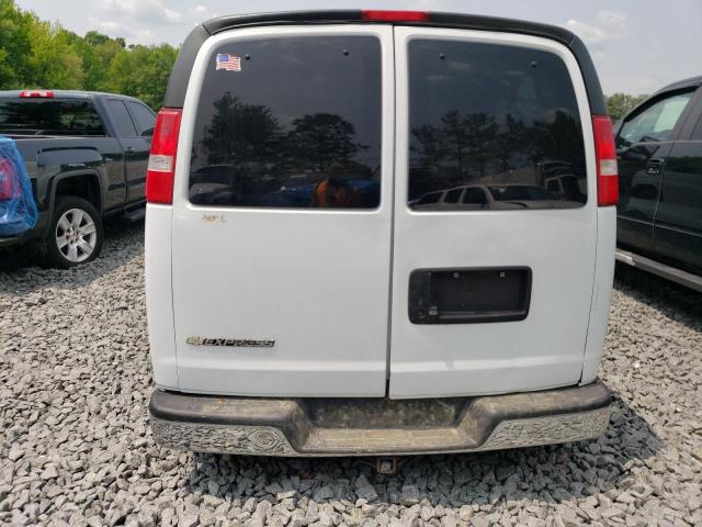 1GAZGPFG4J1209388 - 2018 CHEVROLET EXPRESS G3 LT WHITE photo 6