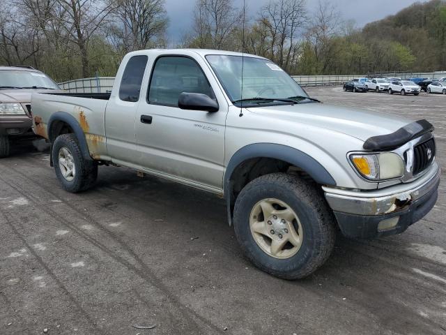 5TEWM72NX4Z352427 - 2004 TOYOTA TACOMA XTRACAB SILVER photo 4