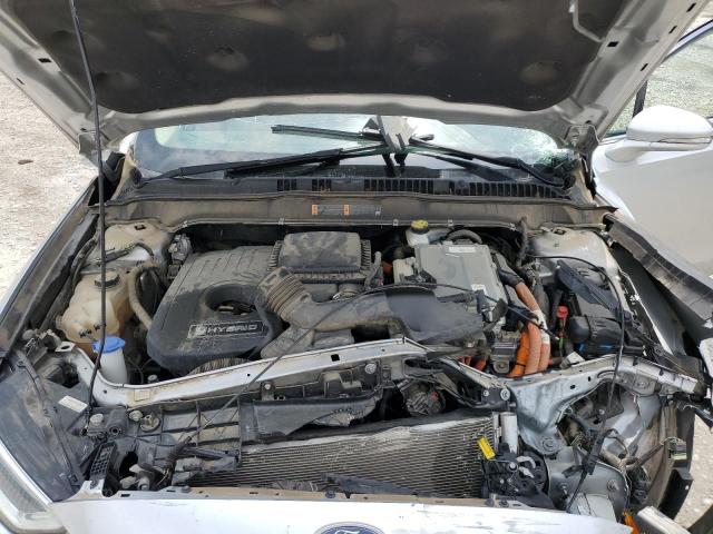 3FA6P0RU4JR269444 - 2018 FORD FUSION TITANIUM/PLATINUM HEV SILVER photo 11