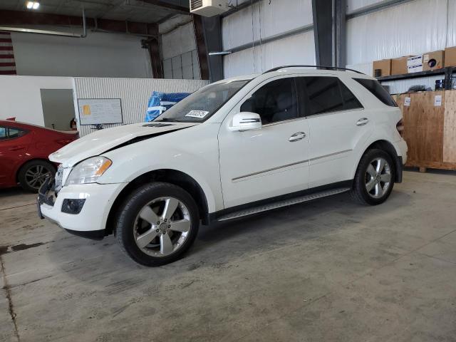 4JGBB8GB2BA739291 - 2011 MERCEDES-BENZ ML 350 4MATIC WHITE photo 1