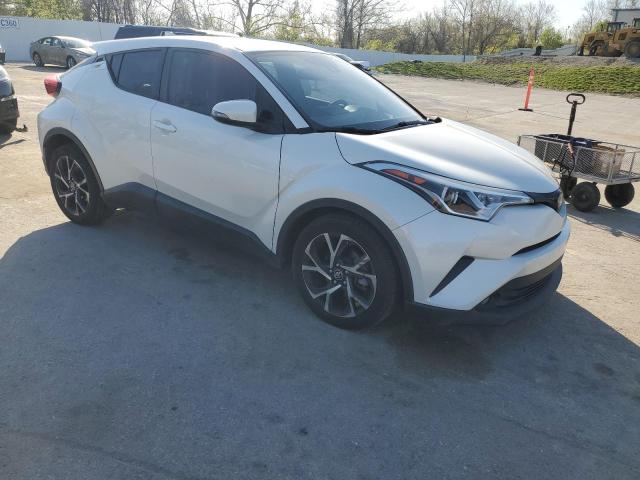 NMTKHMBX5JR036962 - 2018 TOYOTA C-HR XLE Белый фото 4