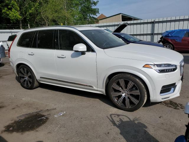 YV4A221L3N1812894 - 2022 VOLVO XC90 T6 INSCRIPTION WHITE photo 4