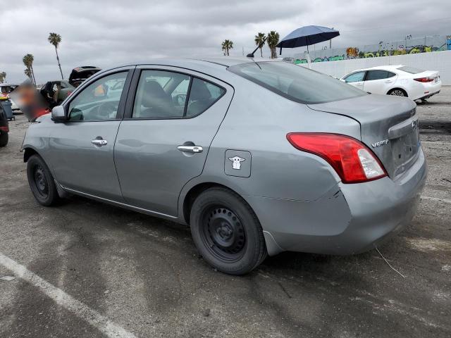 3N1CN7AP4CL895683 - 2012 NISSAN VERSA S GRAY photo 2