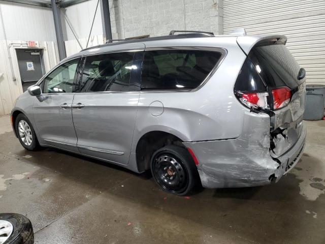 2C4RC1BG4HR831839 - 2017 CHRYSLER PACIFICA TOURING L SILVER photo 2
