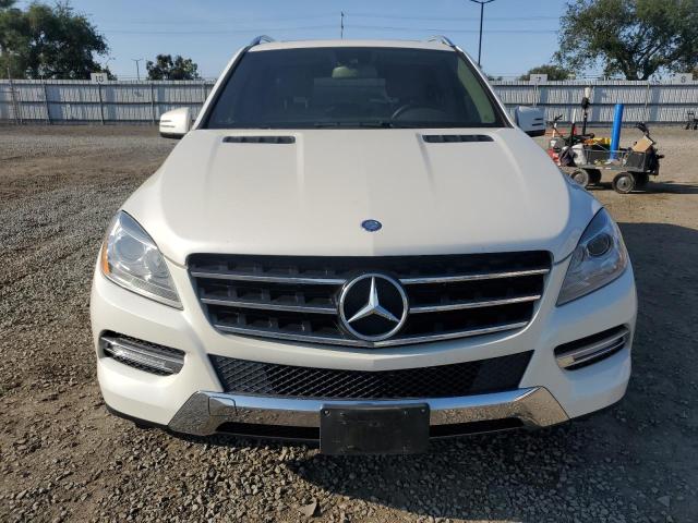 4JGDA5HB9CA094553 - 2012 MERCEDES-BENZ ML 350 4MATIC WHITE photo 5