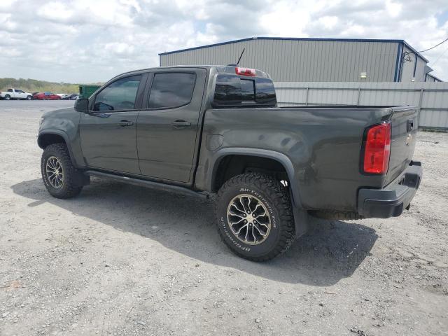 1GCPTEE11J1194070 - 2018 CHEVROLET COLORADO ZR2 GREEN photo 2