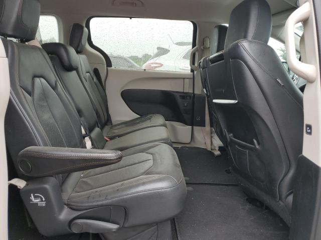 2C4RC1EG9HR514411 - 2017 CHRYSLER PACIFICA TOURING L PLUS BLACK photo 11