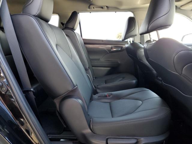 5TDKDRBH8PS000727 - 2023 TOYOTA HIGHLANDER L BLACK photo 11