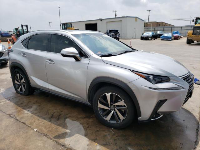 JTJYARBZ7J2099872 - 2018 LEXUS NX 300 BASE ვერცხლისფერი ფოტო 4