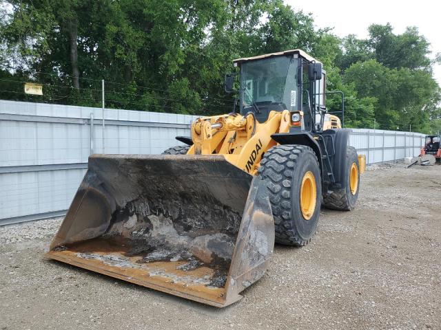 HHKHLL04ED0000137 - 2013 HYUNDAI LOADER YELLOW photo 2