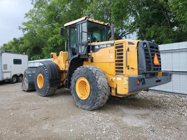 HHKHLL04ED0000137 - 2013 HYUNDAI LOADER YELLOW photo 3