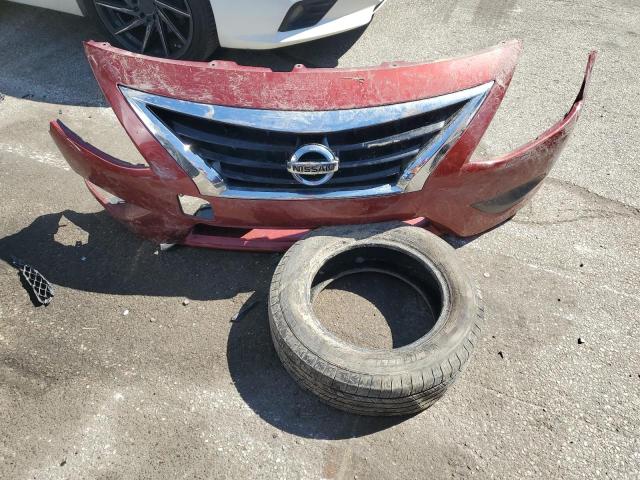 3N1CN7AP8JL820918 - 2018 NISSAN VERSA S MAROON photo 12