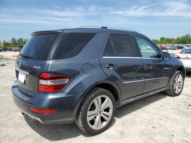 4JGBB8GBXBA625149 - 2011 MERCEDES-BENZ ML 350 4MATIC GRAY photo 3