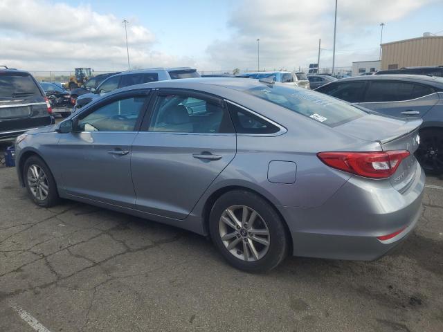 5NPE24AF4HH546373 - 2017 HYUNDAI SONATA SE GRAY photo 2