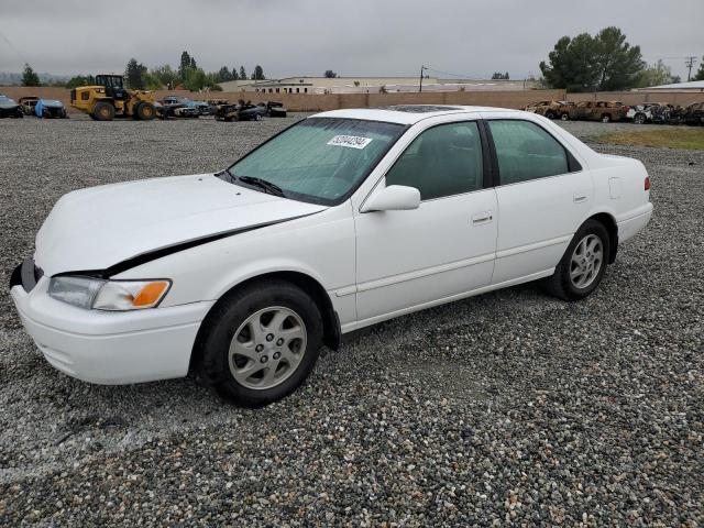 1997 TOYOTA CAMRY LE, 