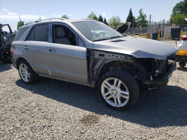 4JGDA5HB9EA367803 - 2014 MERCEDES-BENZ ML 350 4MATIC SILVER photo 4