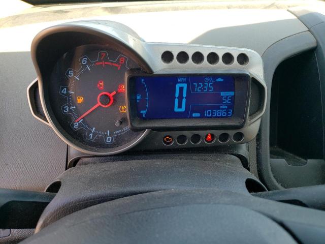 1G1JB6SG5D4193104 - 2013 CHEVROLET SONIC LS ნაცრისფერი ფოტო 9