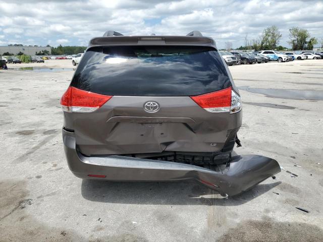 5TDKK3DC3DS404390 - 2013 TOYOTA SIENNA LE GRAY photo 6