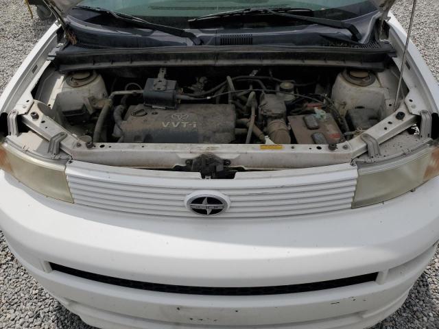 JTLKT324564045927 - 2006 TOYOTA SCION XB WHITE photo 11