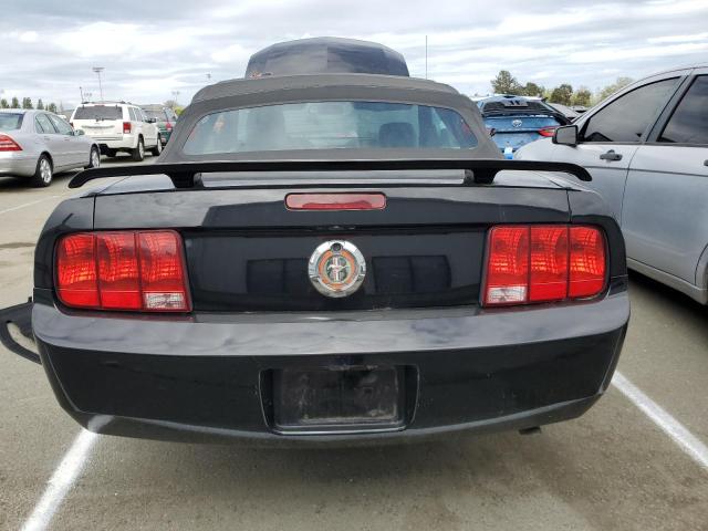 1ZVFT84N755203173 - 2005 FORD MUSTANG BLACK photo 6