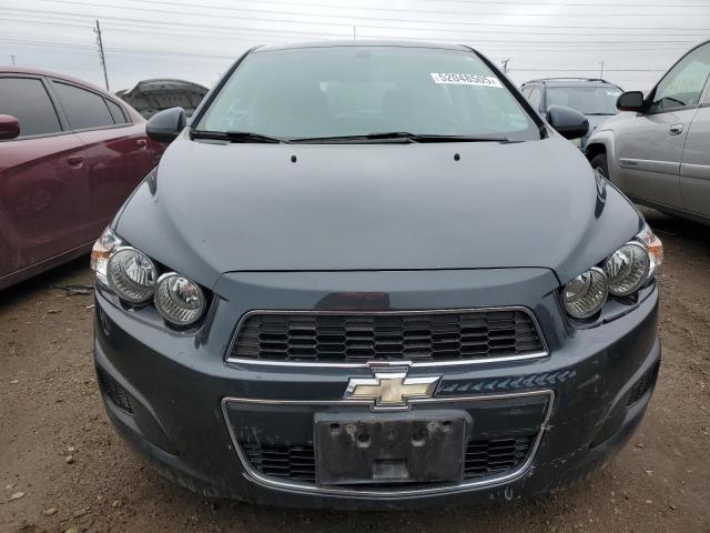 1G1JA6SH2E4125744 - 2014 CHEVROLET SONIC LS GRAY photo 5