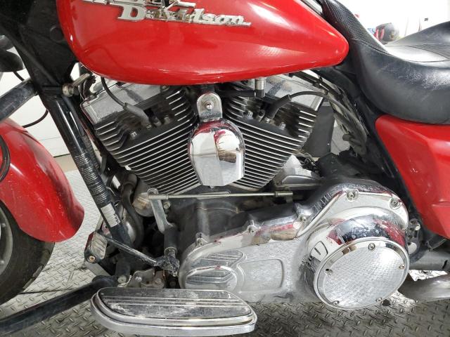 1HD1KB413AB611092 - 2010 HARLEY-DAVIDSON FLHX RED photo 6