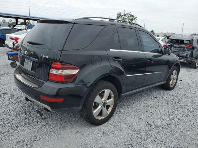 4JGBB8GB4BA714974 - 2011 MERCEDES-BENZ ML 350 4MATIC BLACK photo 3