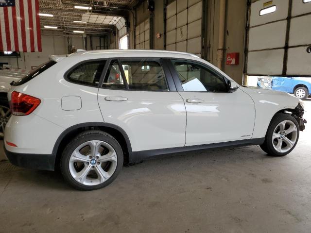 WBAVM5C55DVV90863 - 2013 BMW X1 XDRIVE35I WHITE photo 3