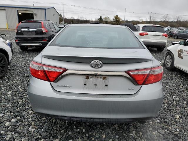 4T1BF1FK9HU440644 - 2017 TOYOTA CAMRY LE SILVER photo 6