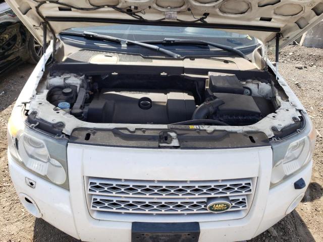 SALFT24N68H078114 - 2008 LAND ROVER LR2 HSE TECHNOLOGY WHITE photo 11