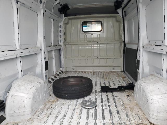 3C6TRVCG6JE112259 - 2018 RAM PROMASTER 2500 HIGH WHITE photo 10