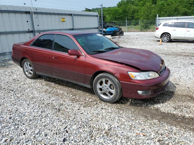 JT8BF28GXY5075807 - 2000 LEXUS ES 300 MAROON photo 4