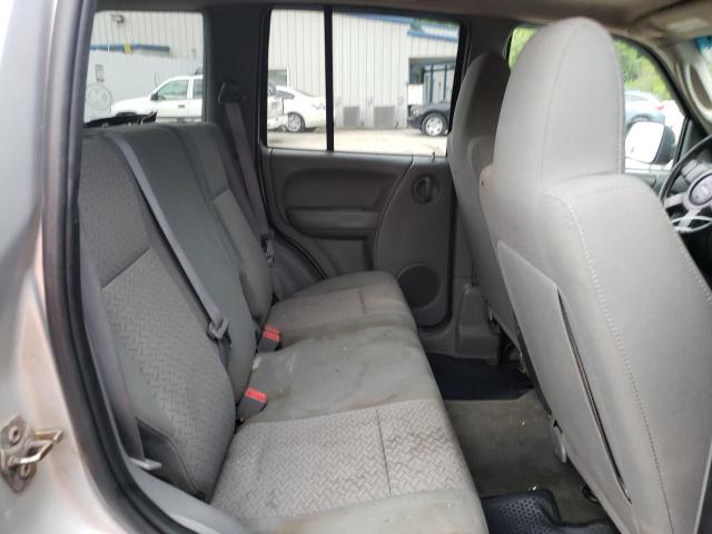 1J4GL38K85W650979 - 2005 JEEP LIBERTY RENEGADE 银色 照片 6