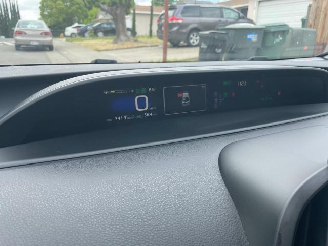 JTDKARFP2H3056272 - 2017 TOYOTA PRIUS PRIM 白色 照片 8