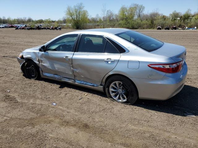4T1BF1FK0HU449829 - 2017 TOYOTA CAMRY LE SILVER photo 2