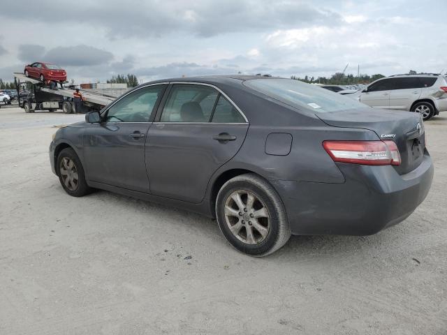 4T1BF3EK7BU693823 - 2011 TOYOTA CAMRY BASE CHARCOAL photo 2