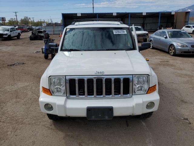 1J8HG48NX8C241587 - 2008 JEEP COMMANDER SPORT თეთრი ფოტო 5